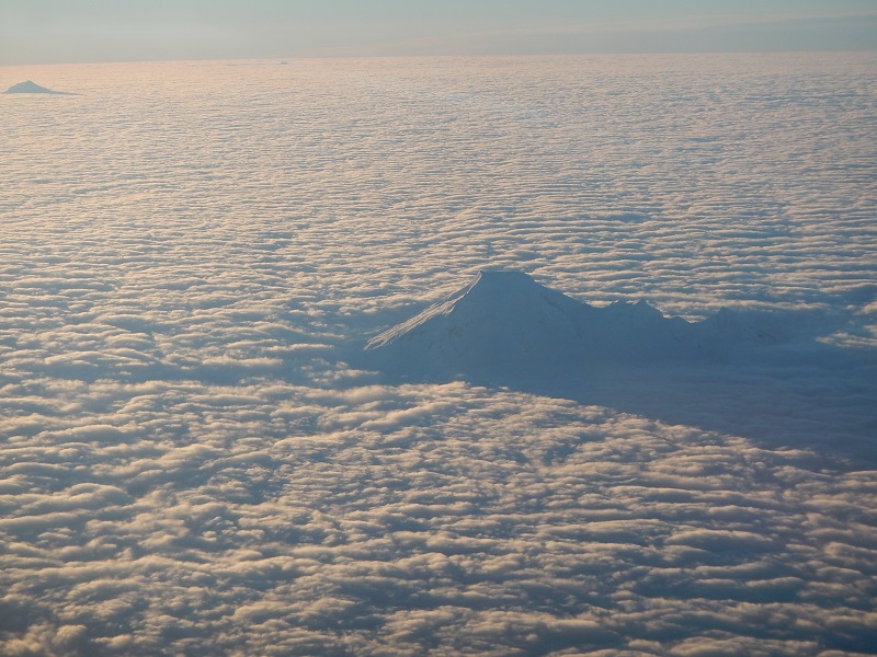 2015 A view
      of Mount Baker Washinghton from the plane