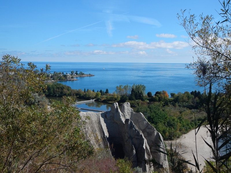 2015 A view of the Scarborough Bluffs