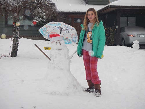 2016 BC Madi and her snowman