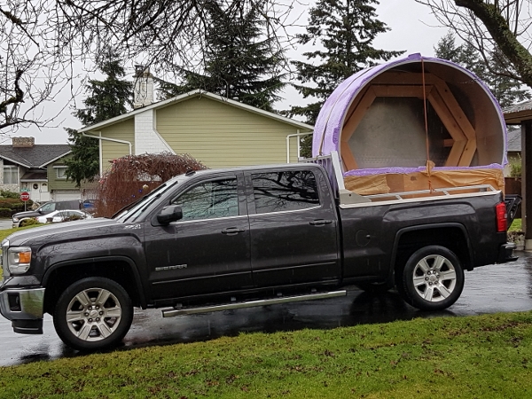 2018 Xmas BC Greg arrives home with the family hot tub
        insulated and loaded
