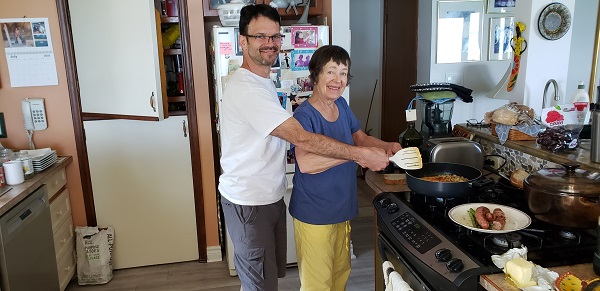2022 Rod Summer Visit Rod & Kathy Cooking