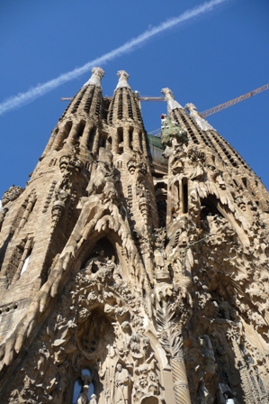 2013 Spain Barcelona Sagrata Familia Temple by Antoni
        Gaudi