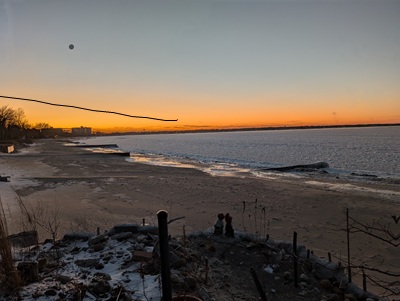 2025 BCt Jan 9 S Lake Huron Sunset