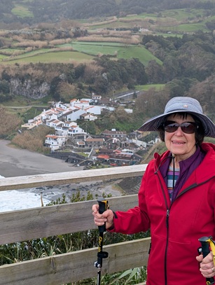 202503_azores_kathyonhousebalcony