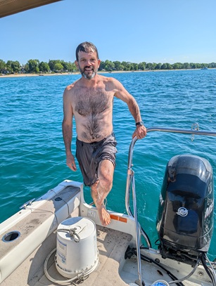 202506_rod_swimsoffboat